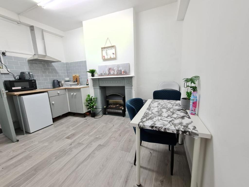 Lovely Private Room Near Central Londen Buitenkant foto